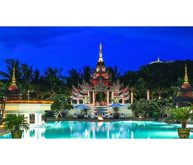 Mandalay Hill Resort Photo
