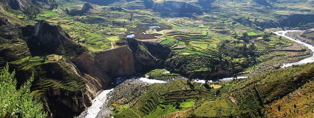 Tiered layers on a hillside—did inspiration for the wedding cakes of today come from landscapes? Best Hikes In Peru Image: An elevated view shows that the the hillsides come down in staggered layers.