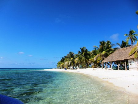 Laughing Bird Caye National Park Image