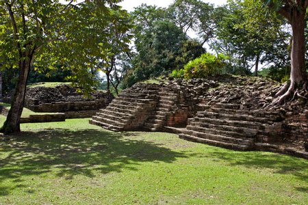 Lubaantun Ruins Image