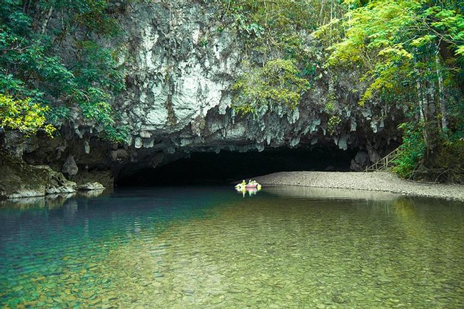 Amazing Cave Tubing and Belizee Zoo Photo