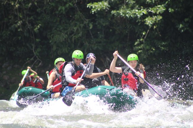 Rafting Class II-III Sarapiqui Photo