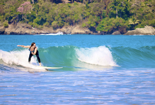 Dominical Surf Lessons Photo