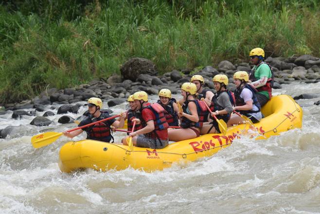 Costa Rica Rafting Tours & Whitewater River Rafting