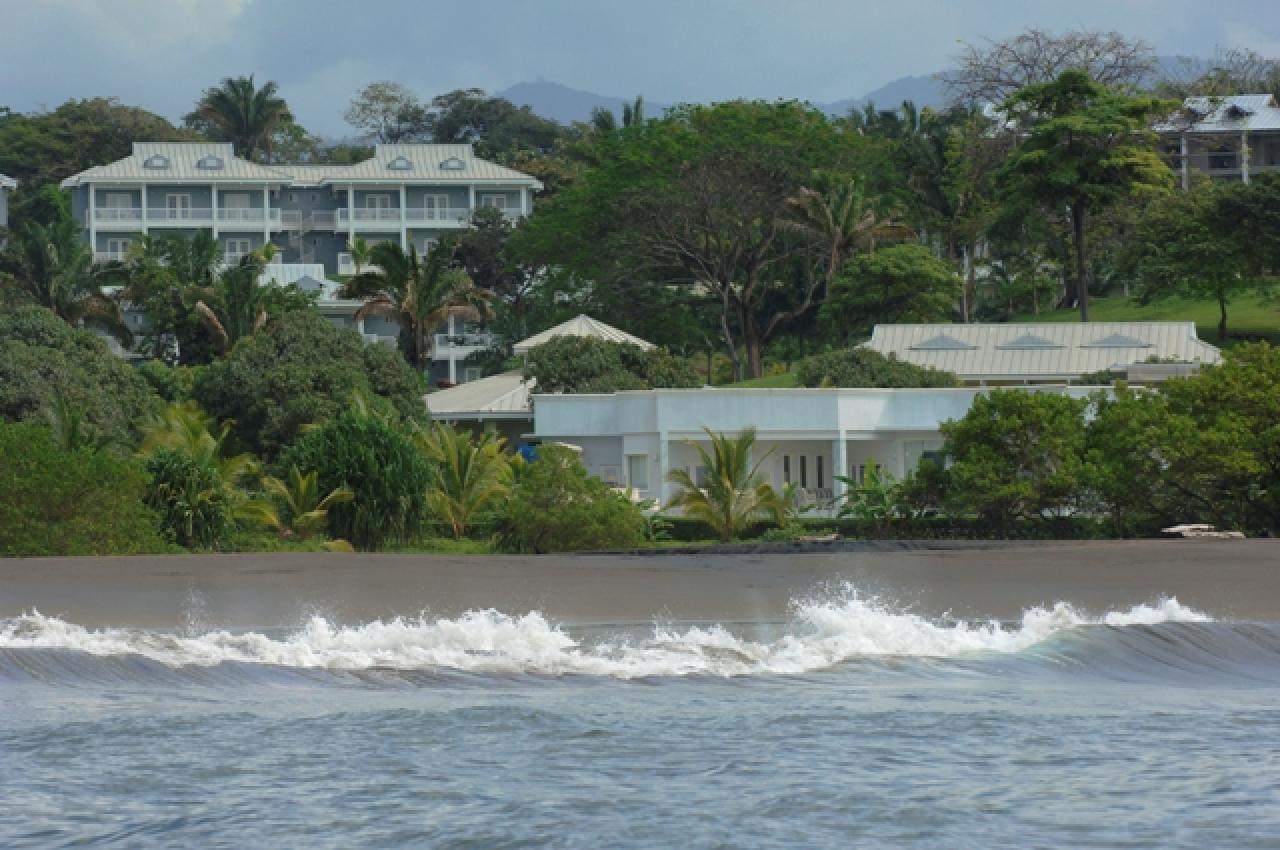 Playa azul on sale