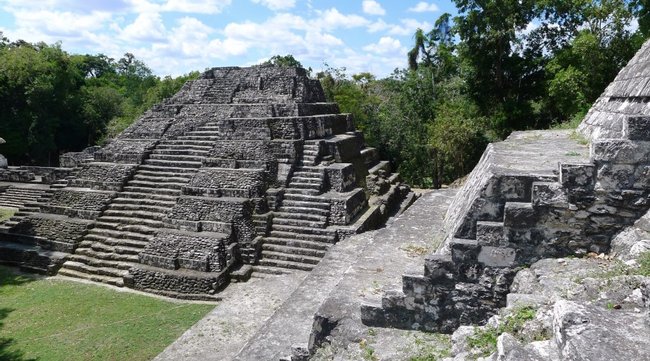 Amazing Tour Yaxha Photo