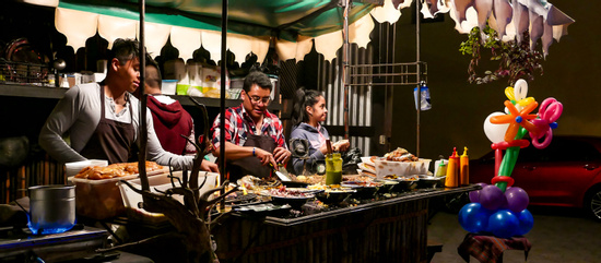 Street Food Evening Tour Photo