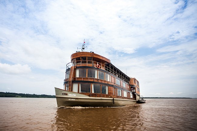 Delfin II Amazon Cruise Photo