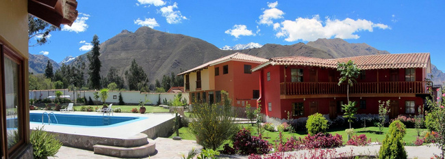 Hotel Mabey Urubamba Photo