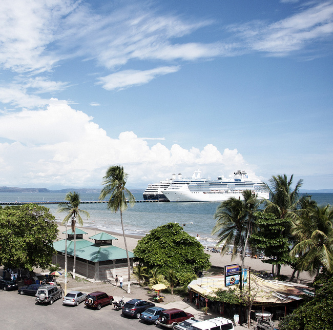 Hotel Puntarenas Beach Photo