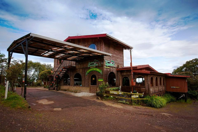 Paraíso Quetzal Lodge Photo