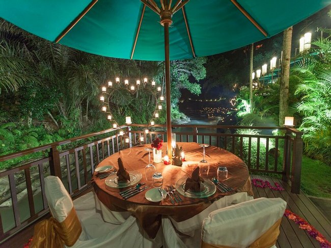 Romantic Dinner in Ubud Photo