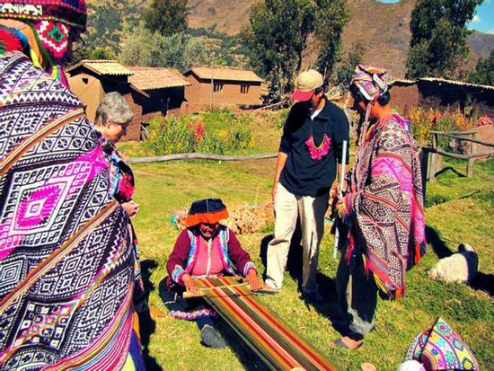 Amaru Community, Llama Farm and Pisaq Photo