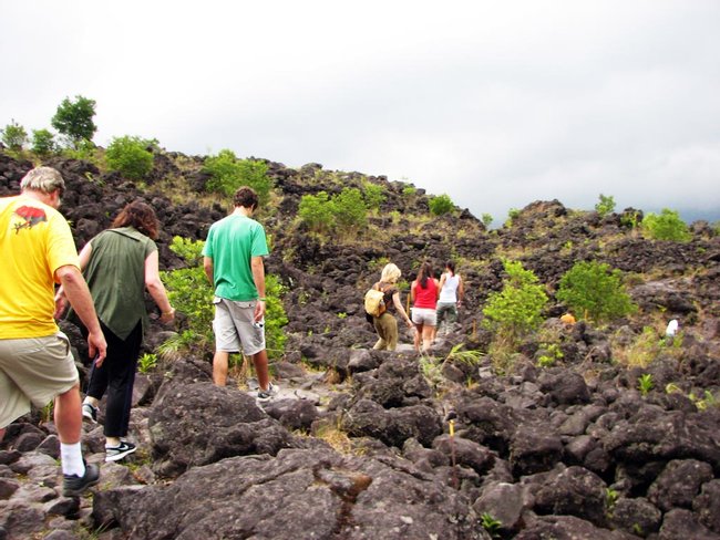 Caminata histórica al Volcán Arenal y aguas termales Baldi Photo