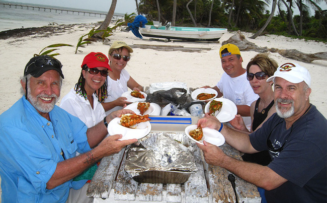 Beach Picnic with Snorkeling, Cruising, and Diving Experience Photo