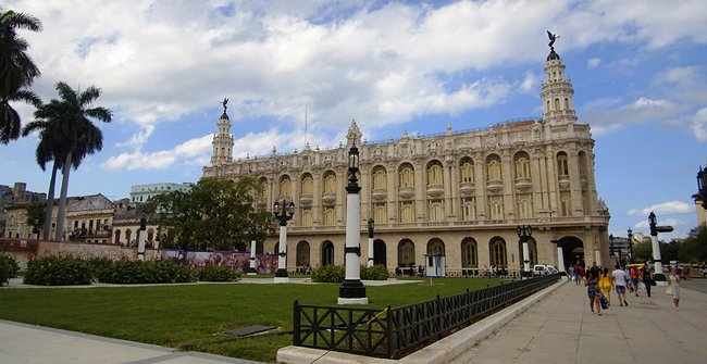 La Fascinante Arquitectura de La Habana Photo