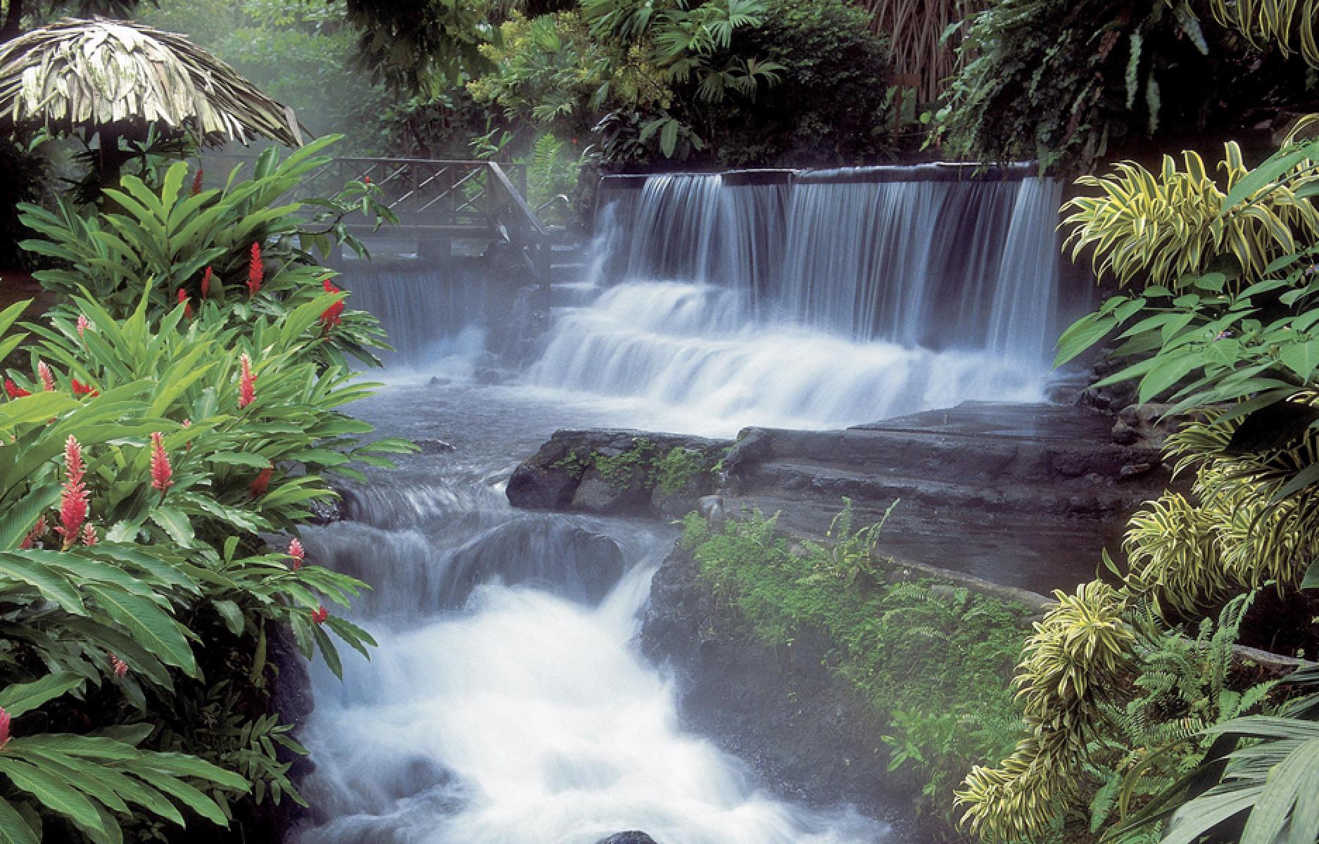 1 Day At Tabacon Hot Springs La Fortuna Arenal Anywhere