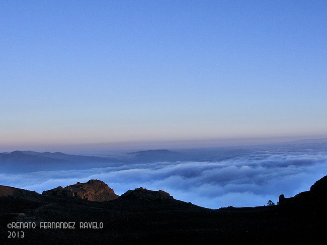 Toda la noche en el Volcán Pacaya Photo