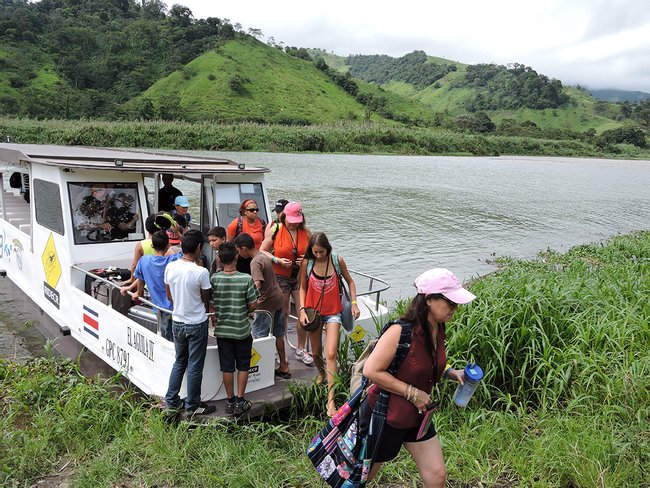 Viaje en Costa Rica Taxi-Bote-Taxi Photo