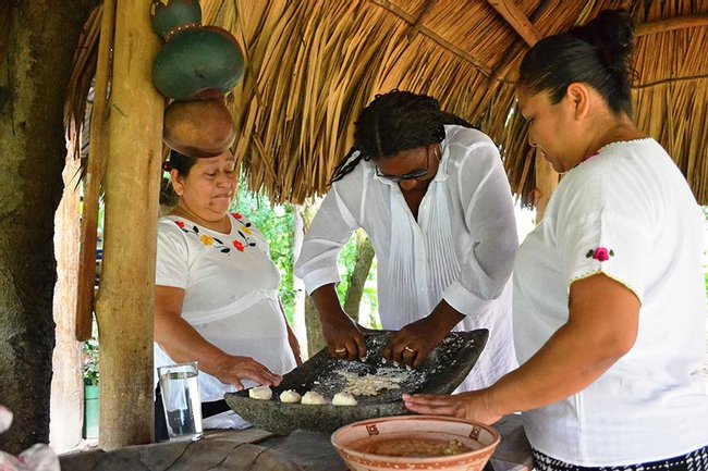 Comunidad Maya en San Antonio Photo