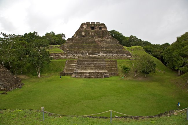 Tour por Xunantunich Photo