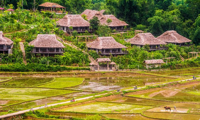 Morning Walk in Mai Chau Valley and Drive Back to Hanoi Photo